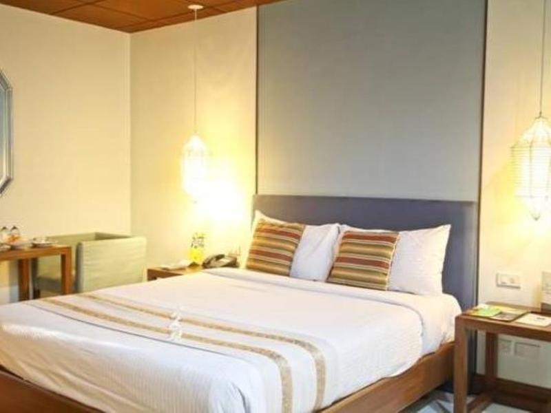 Club Punta Fuego Hotel Nasugbu Bagian luar foto