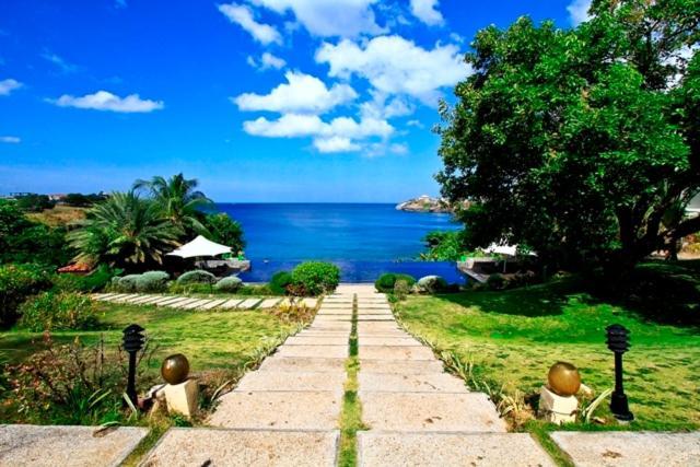 Club Punta Fuego Hotel Nasugbu Bagian luar foto